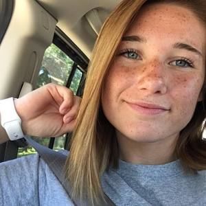 Meet your Posher, Brooke